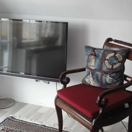 Hansen In Hafennaehe * Kappeln